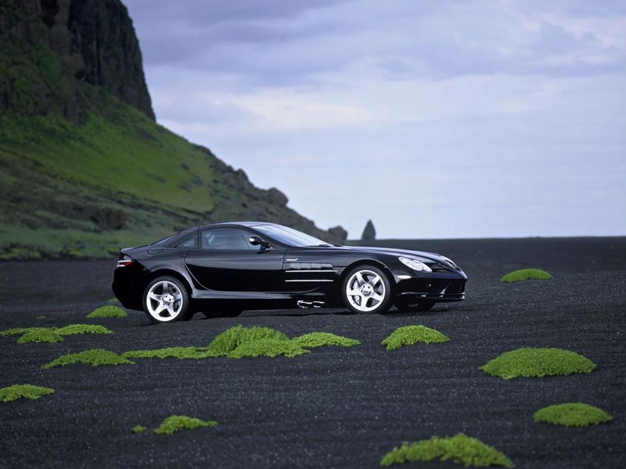 Mercedes-Benz SLR McLaren 2004 года  (фото 27 из 175)